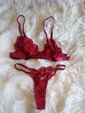 Lace Bralette & Thong Set in Deep Red - Women's Intimates
